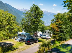 Camping Völlan Stellplätze Natur Wohnwagen Campen Lana Südtirol Urlaub